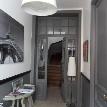 Le 33 D'hotes